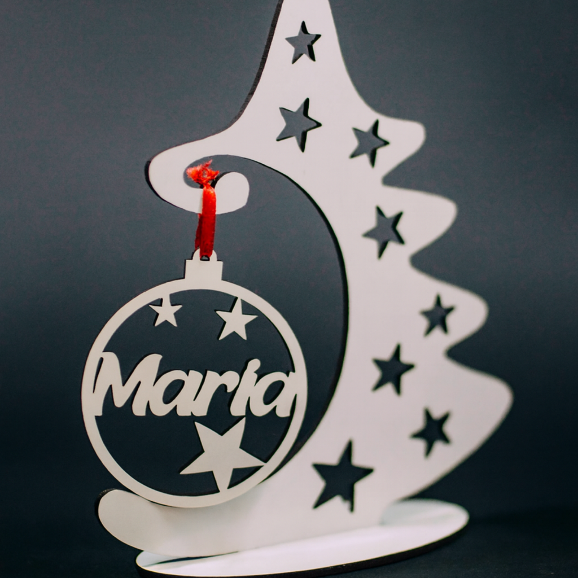 Árvore de Natal Personalizada em MDF com Nome | Decoração de Natal Artesanal