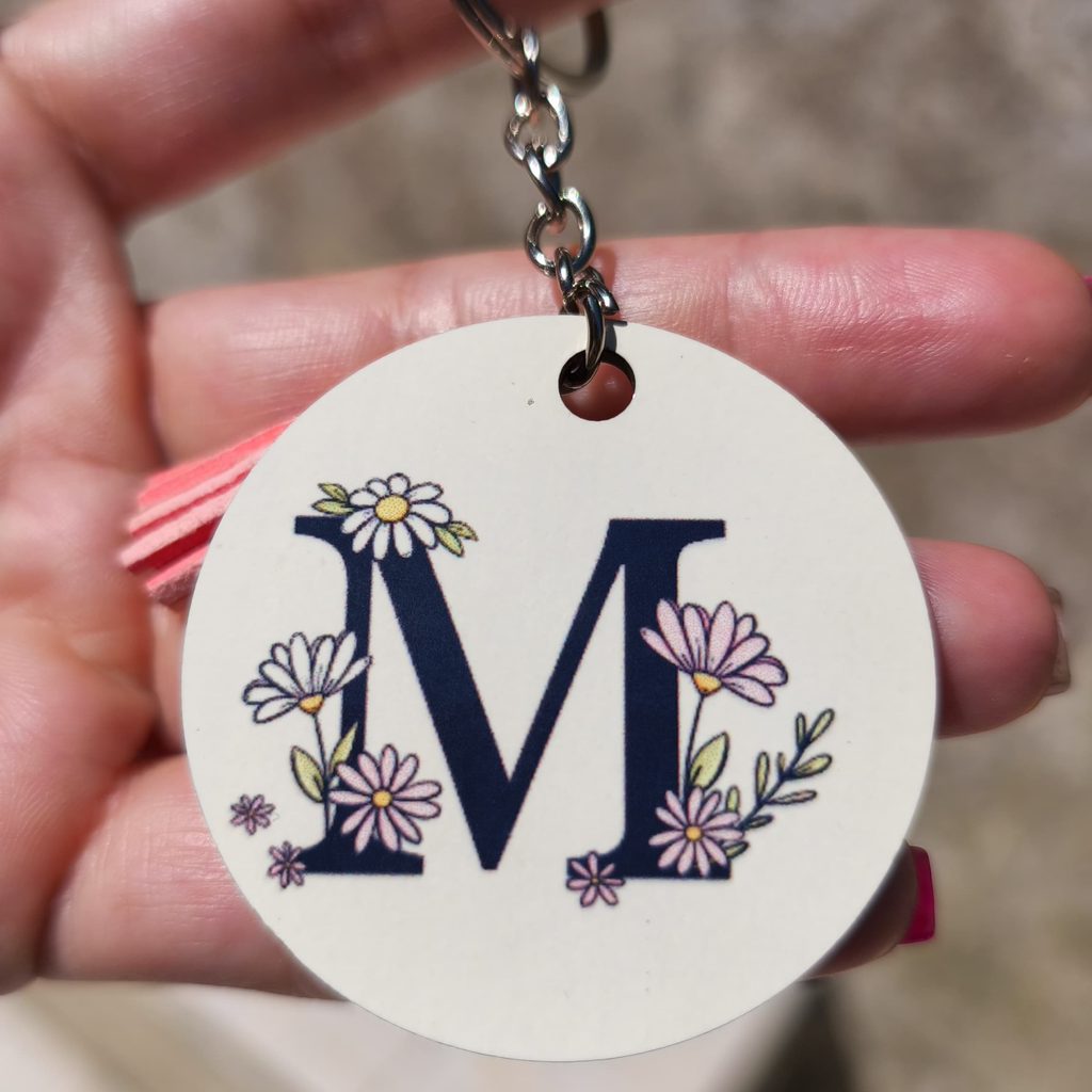Porta-chaves Personalizado – Inicial com Flores