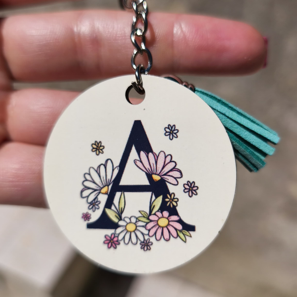Porta-chaves Personalizado – Inicial com Flores