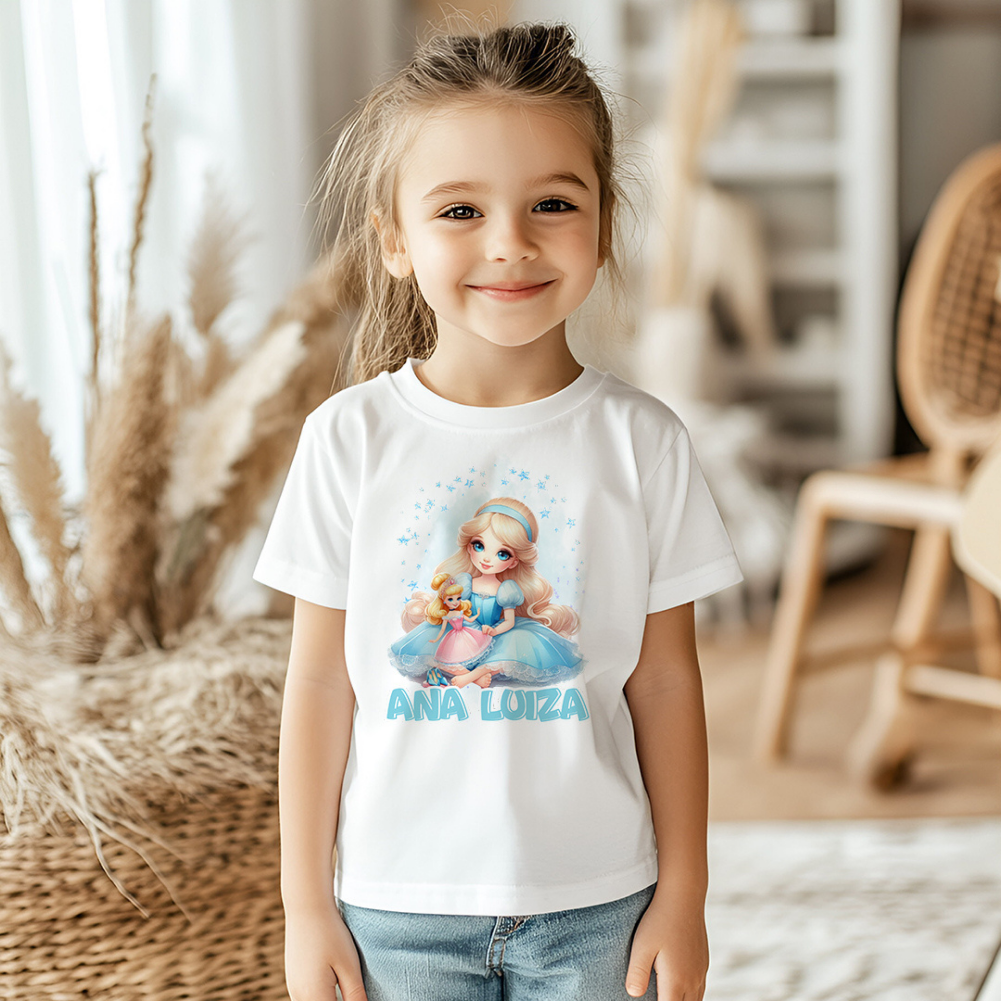 T-shirt Personalizada Infantil "Ana Luíza" 👧💙